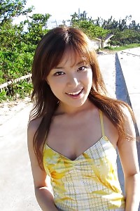 Inviting Exotic Asian Gal Displays Off Her Tight Arse And Her Cute Tits With A Smile
